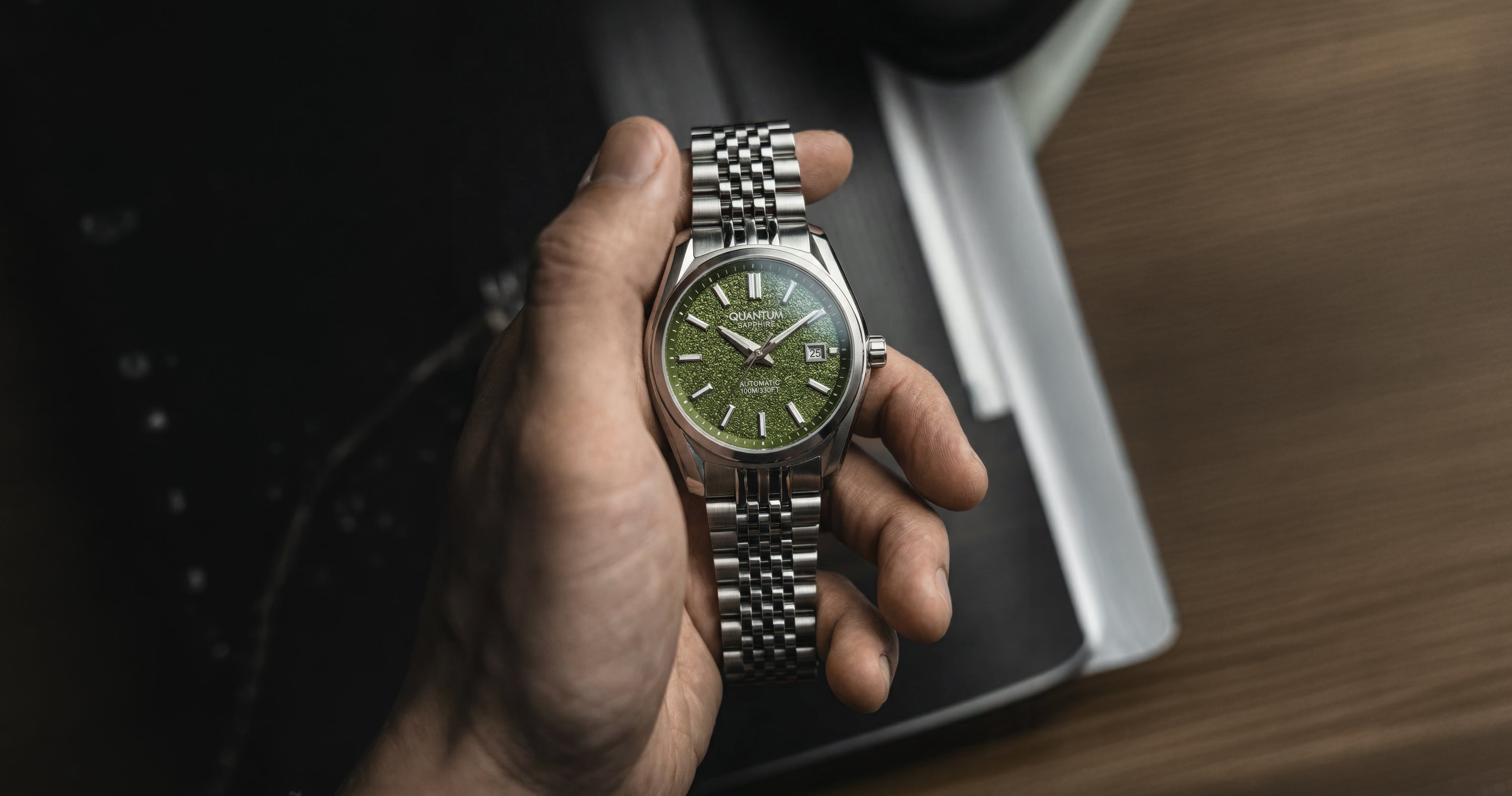 Quantum QMG1251B: Performance in Watch Form